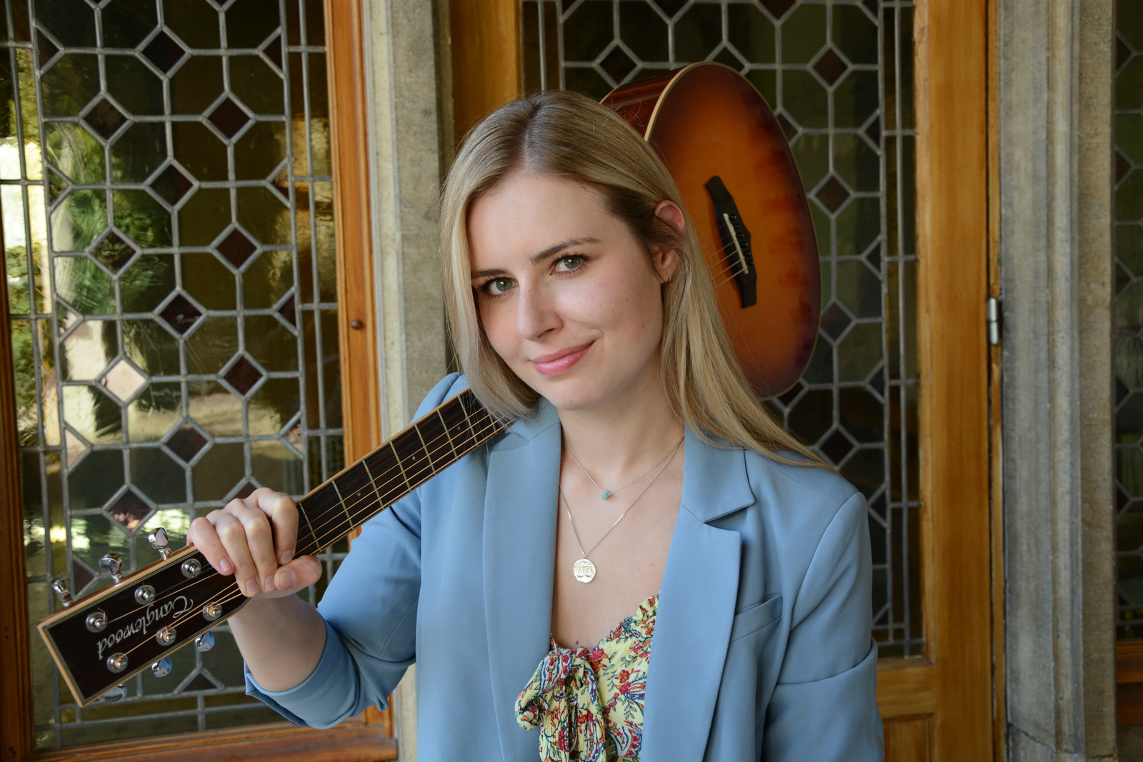 Jade Mintjens Cabaretier Humo’s Comedy Cup Humor Boeken