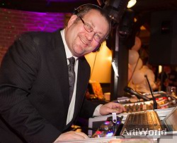 Party DJ Henny de Keijzer Deejay Presentator Boeken