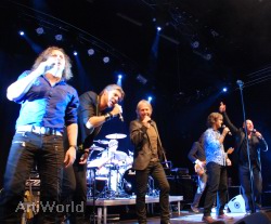 De Heeren van Oranje Artiest Zanger Zangers Live-band Boeken