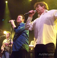 Het Goede Doel Tape-artiest Zanger Band Boeken