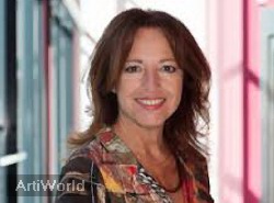 Paula Patricio Spreker Dagvoorzitter Presentator Debatleider Interviewer Boeken