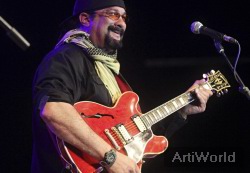 Steven Seagal Acteur Blues Zanger Band Thunderbox Boeken